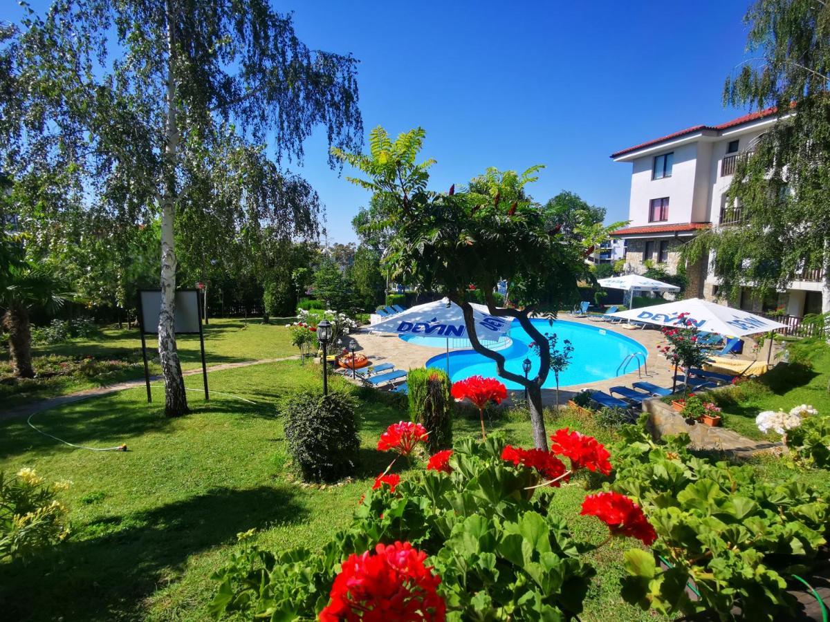 Marina Delfin Apartments - Top Location & Pet Friendly Sveti Vlas Ngoại thất bức ảnh