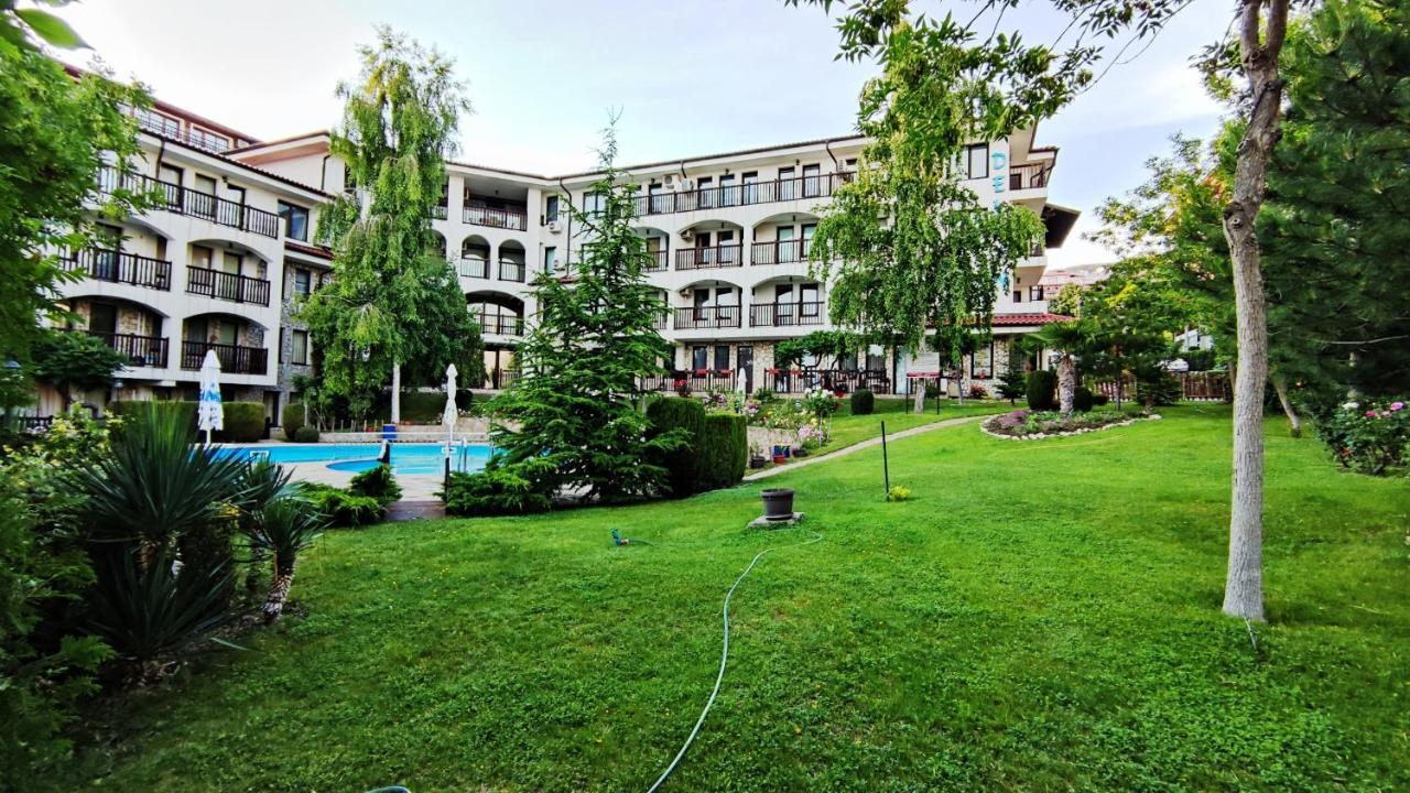 Marina Delfin Apartments - Top Location & Pet Friendly Sveti Vlas Ngoại thất bức ảnh