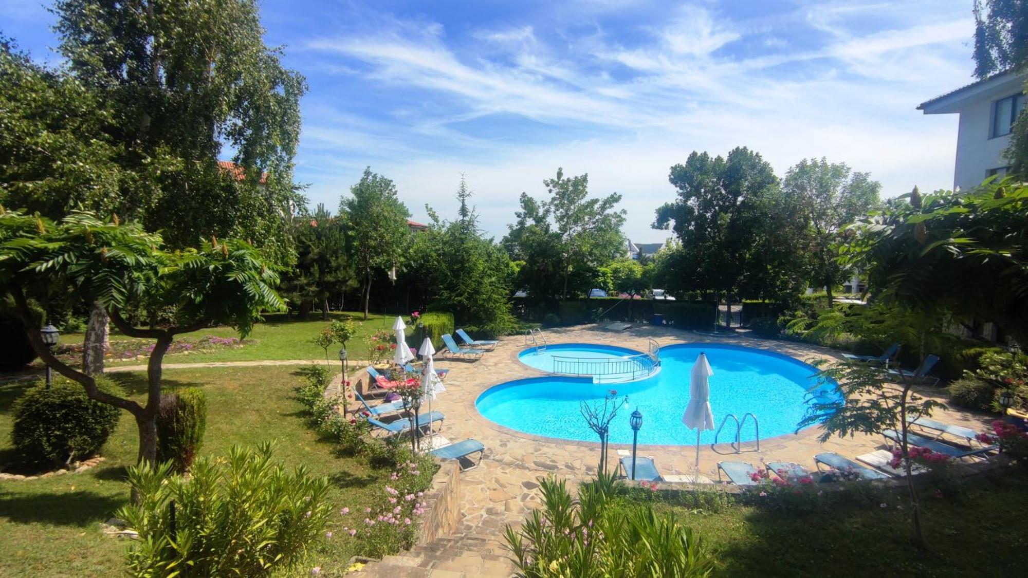 Marina Delfin Apartments - Top Location & Pet Friendly Sveti Vlas Ngoại thất bức ảnh