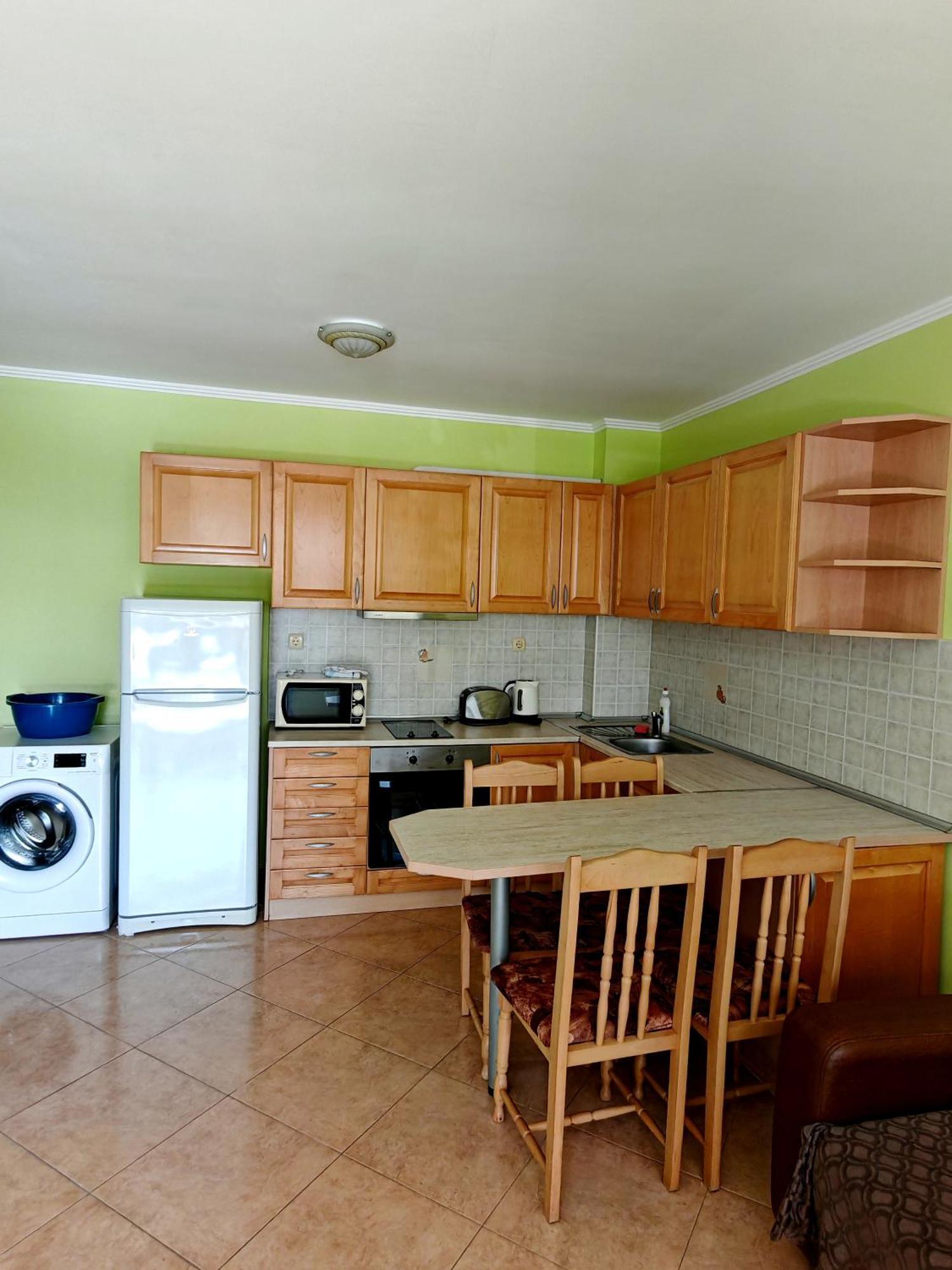 Marina Delfin Apartments - Top Location & Pet Friendly Sveti Vlas Ngoại thất bức ảnh